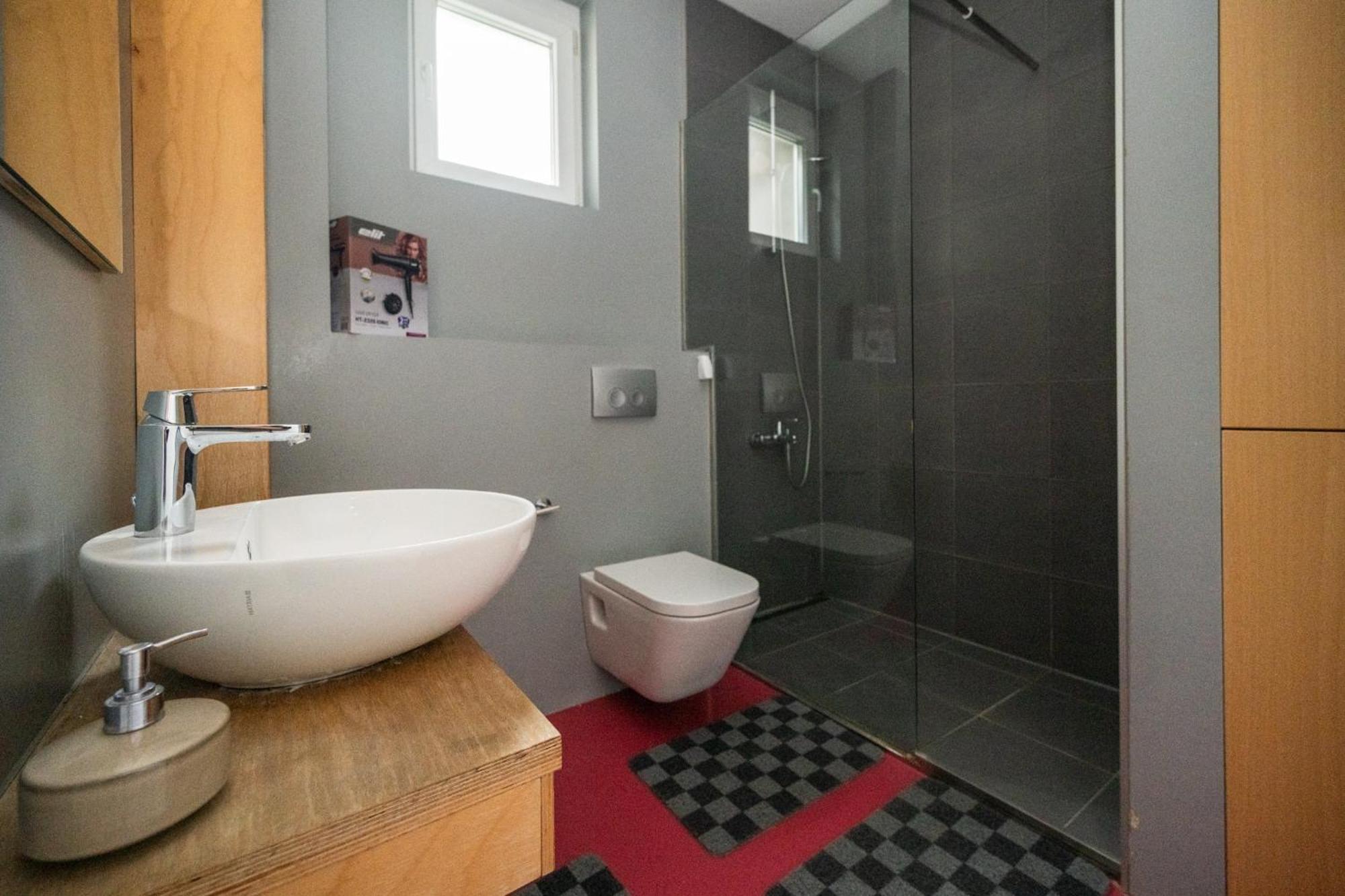 Design 1Bdr Apartment With City View Sarajevo Luaran gambar